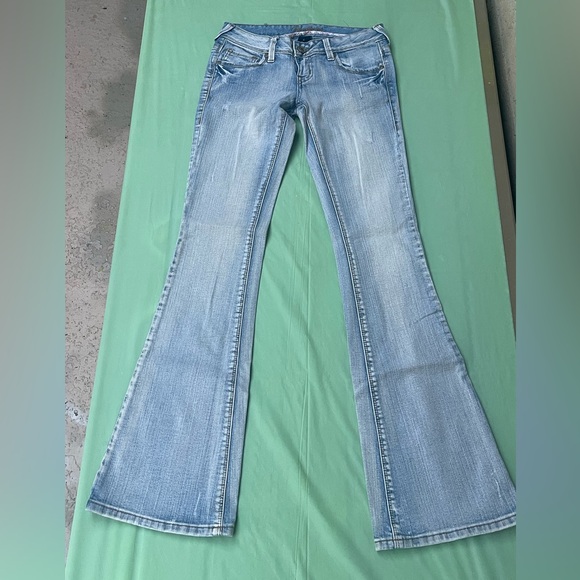 Amethyst low rise Jeans Faded Blue Flare Jeans size 0 juniors flap pockets - Picture 2 of 12